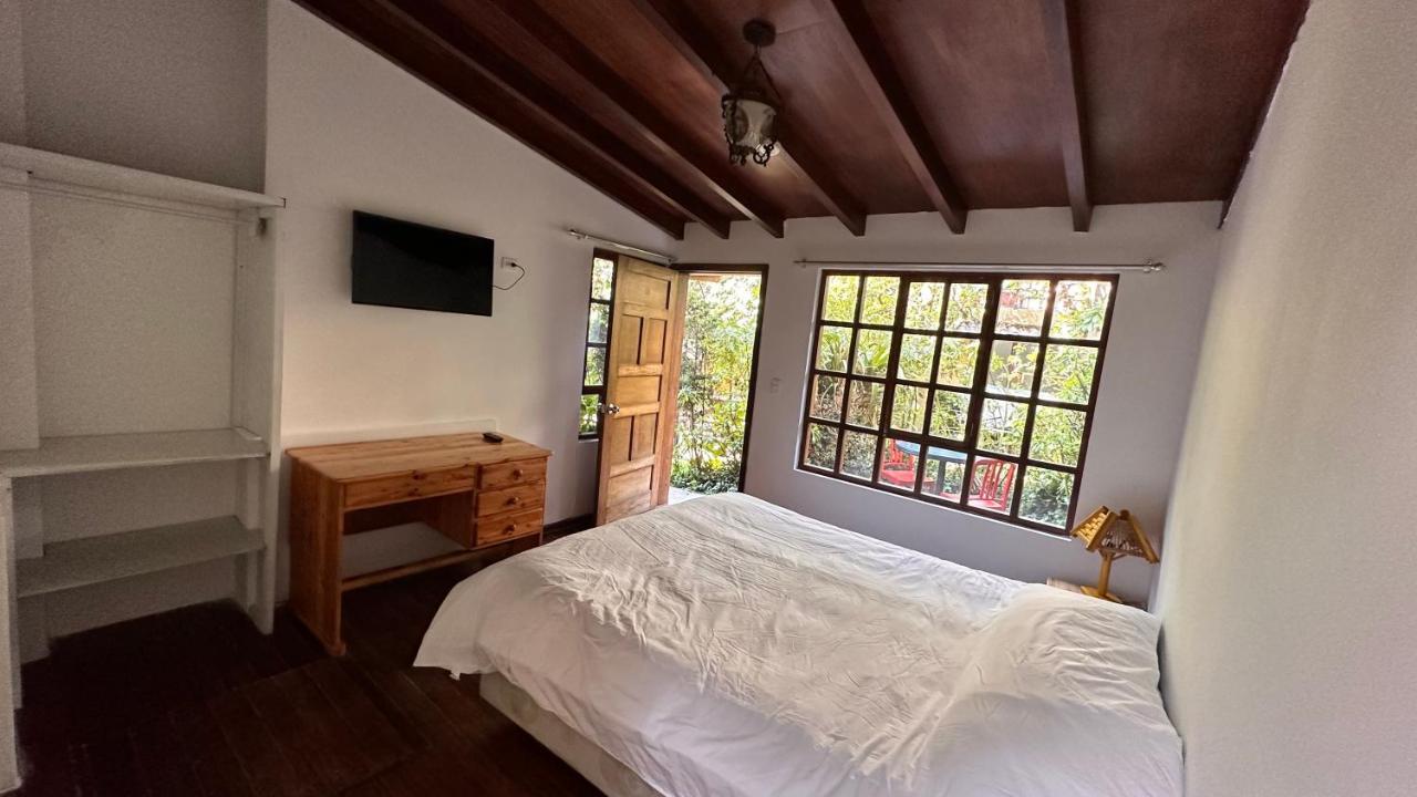 Campus Residencias Bed and Breakfast Quito Eksteriør billede